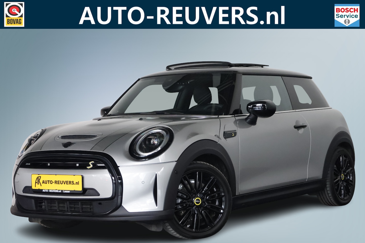 MINI Mini-Electric - Classic 33 kWh Panorama / Cruise / Carplay / DAB / HUD / Leder - AutoWereld.nl