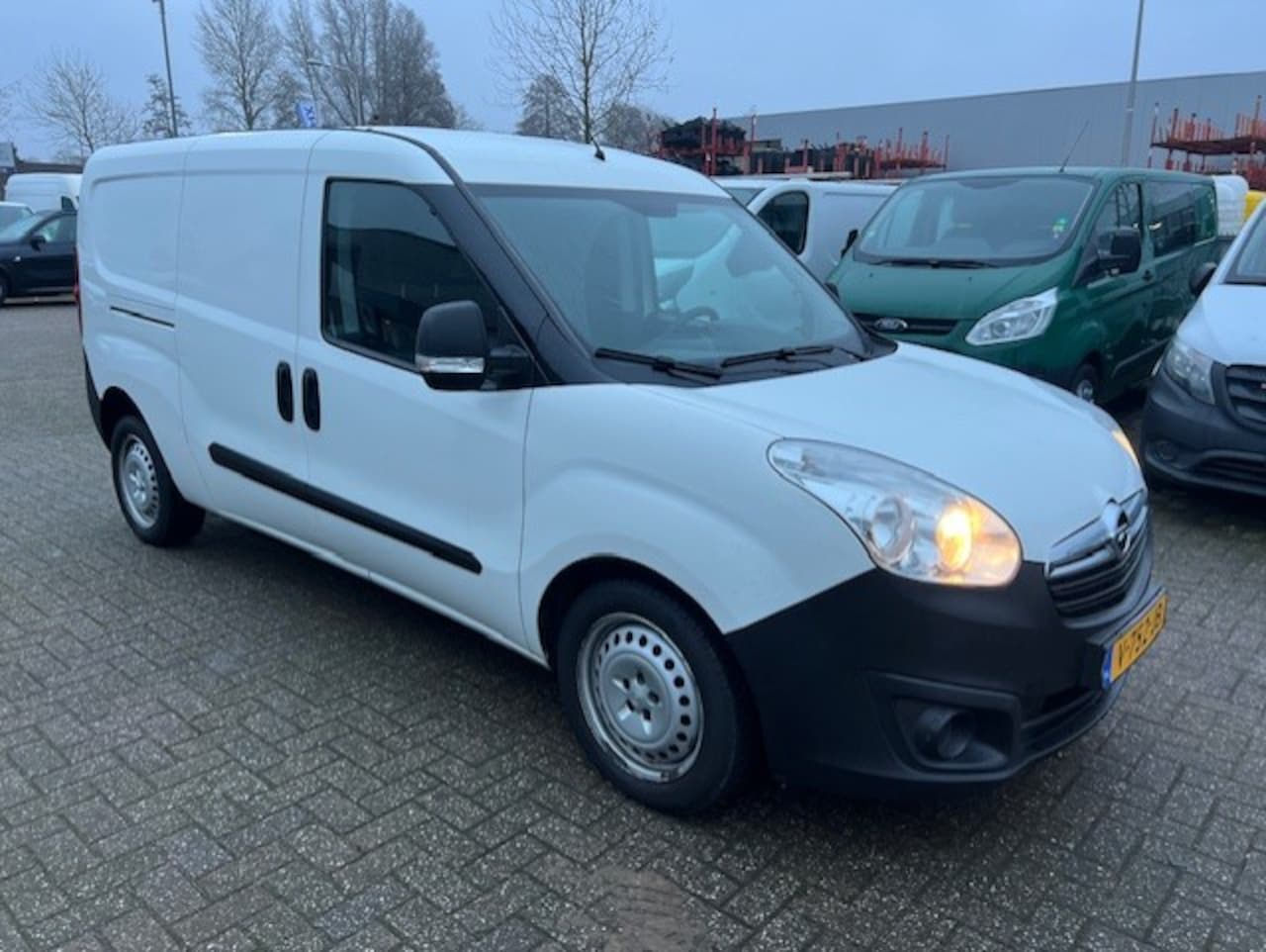 Opel Combo - 1.6 CDTi 77KW L2H1 Edition LANG AIRCO KLIMA EURO6 - AutoWereld.nl