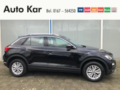 Volkswagen T-Roc - 1.5 TSI Style Business Climatronic Trekhaak Digitaal dashboeard