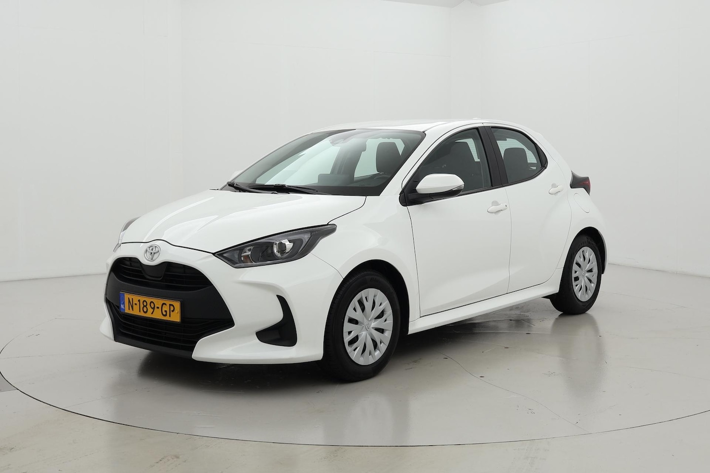 Toyota Yaris - 1.0 VVT-i Active Trekhaak Apple\Android 5drs - AutoWereld.nl