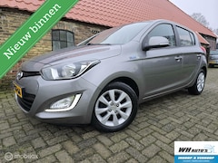 Hyundai i20 - 1.2i i-Deal Navi, Dab, Led, nette auto