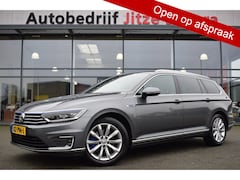 Volkswagen Passat Variant - 1.4 TSI GTE Connected Series Plus Virtual | Panoramadak | Trekhaak | 360 Camera | Stoelver