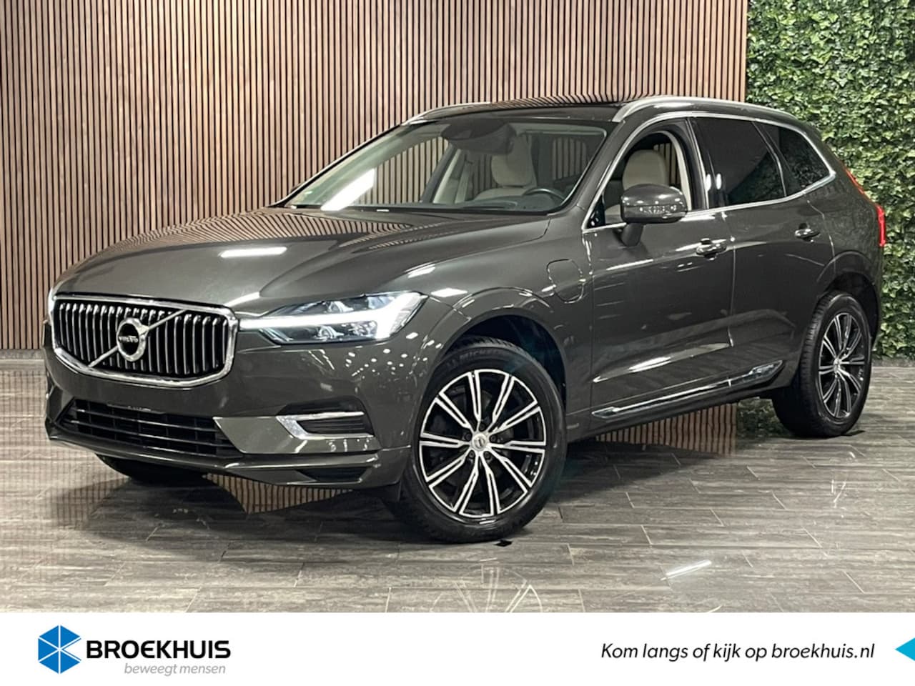 Volvo XC60 - T6 AWD Recharge Inscription | Trekhaak | Head-Up Display | Stoelventilatie | Adaptieve Cru - AutoWereld.nl