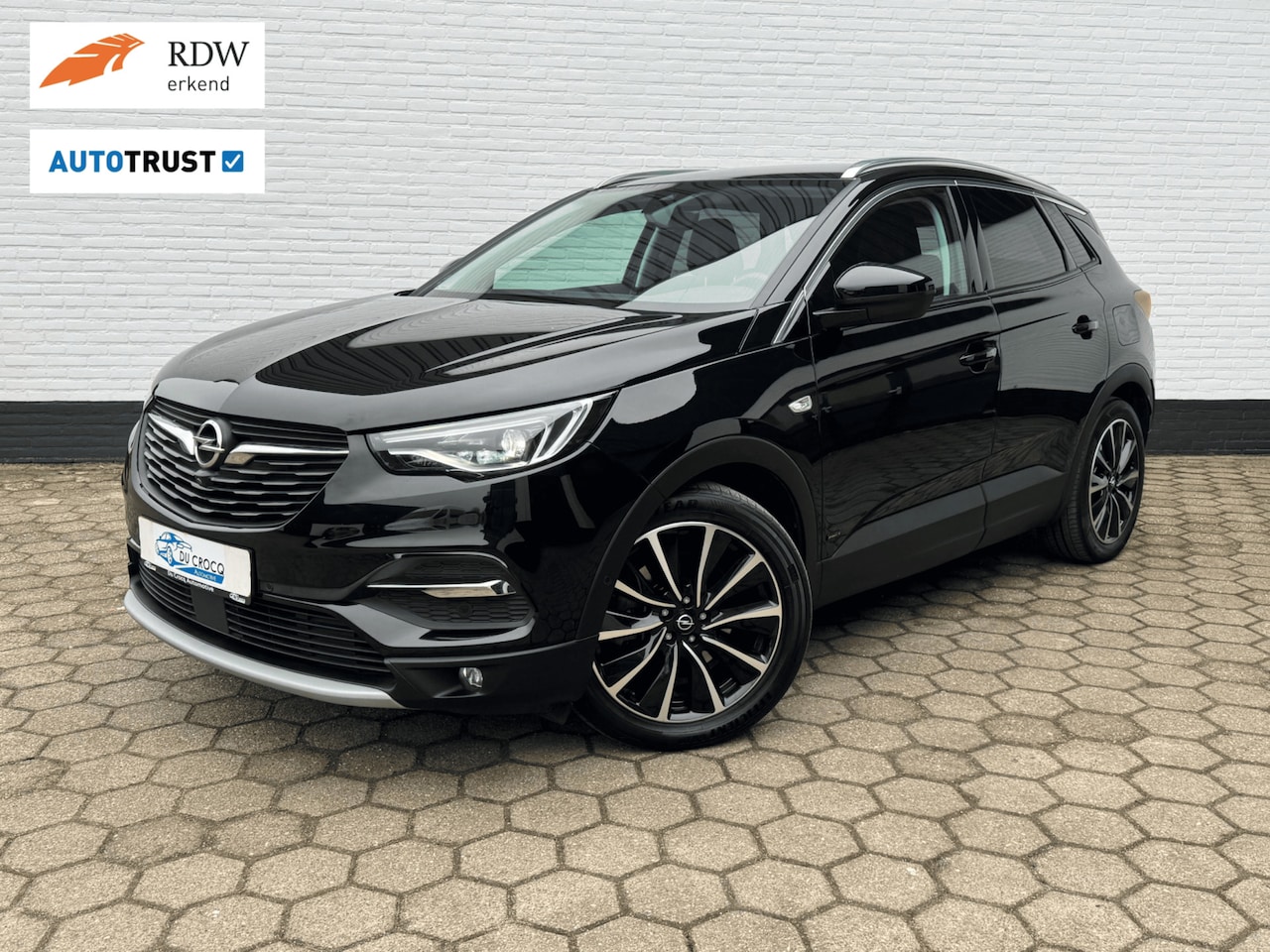 Opel Grandland X - 1.6 Turbo Hybrid4 Ultimate l ACC l TREKHAAK - AutoWereld.nl