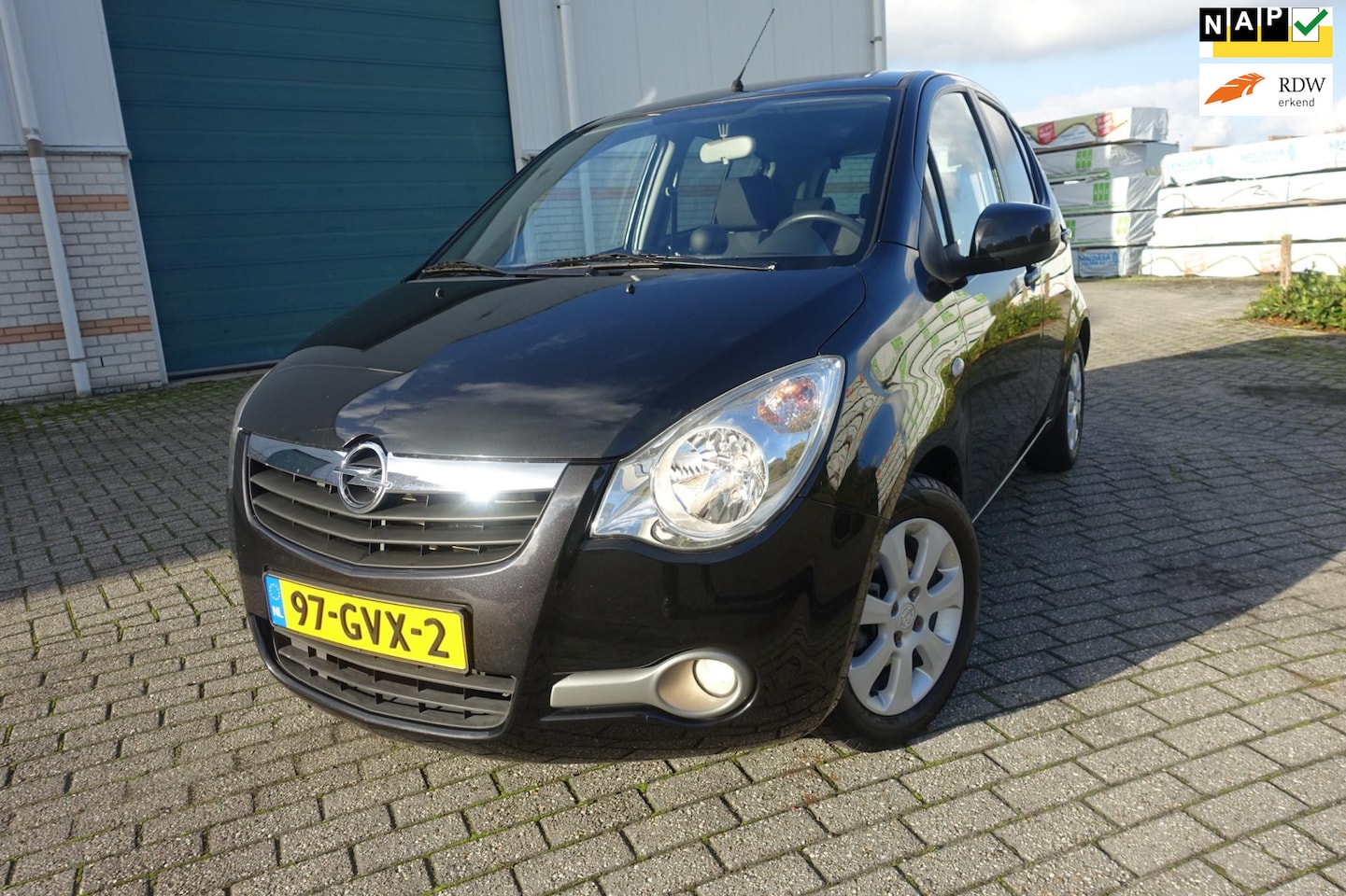 Opel Agila - 1.2 Enjoy -lage km stand - lm velgen - 1.2 4 cil. motor - AutoWereld.nl