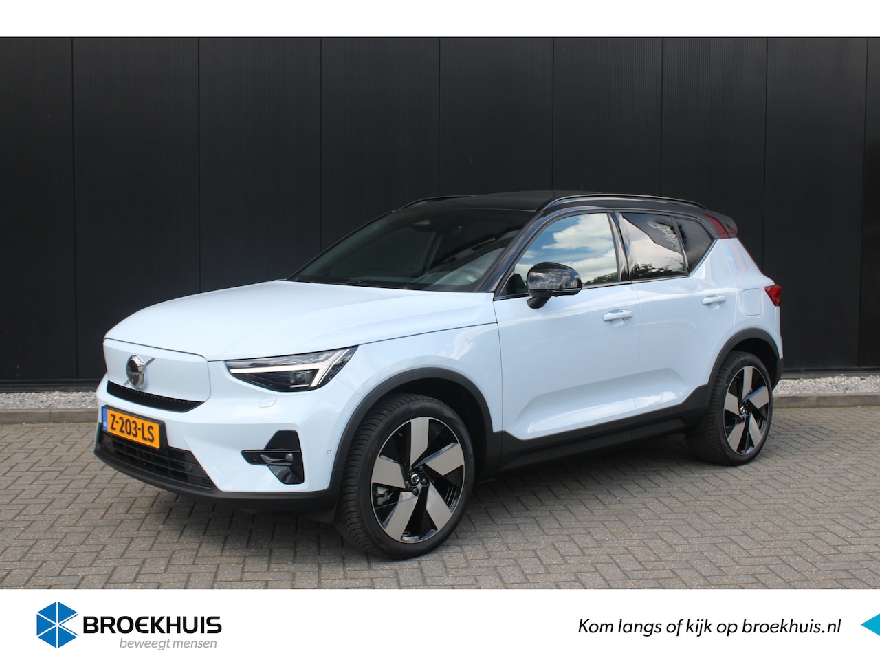 Volvo XC40 - Single Motor Extended Range Ultimate 82 kWh | 20" | Pixel LED | Microtech / Nubuck bekledi - AutoWereld.nl