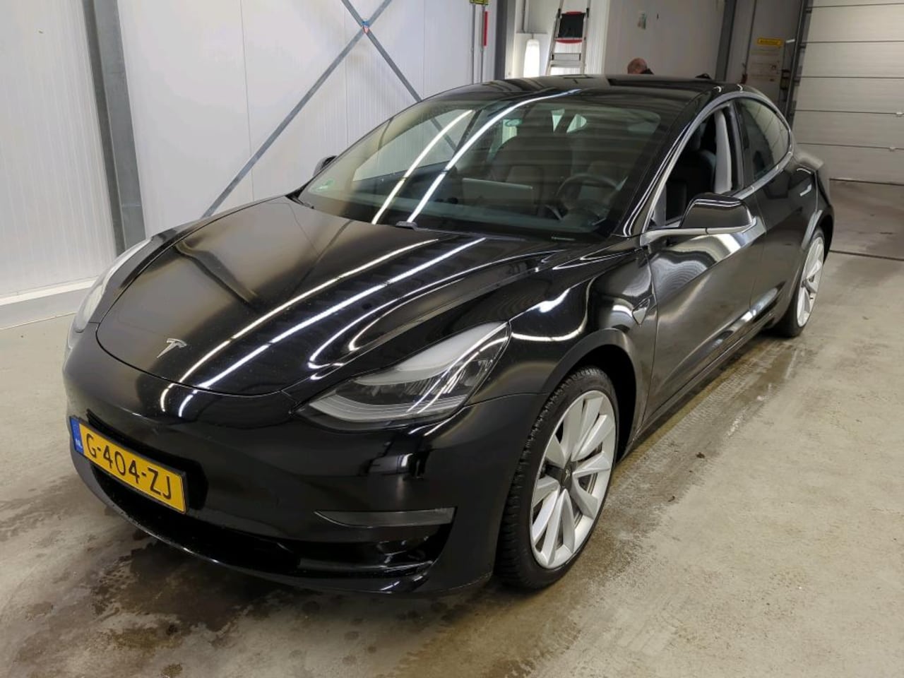 Tesla Model 3 - Long-Range AWD 351pk 75 kWh [ AUTOPILOT+19'' LMV+LEDER ] - AutoWereld.nl