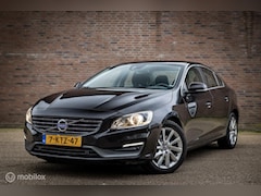 Volvo S60 - 2.0 D4 Momentum | Automaat | Navi | PDC | Netjes