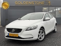 Volvo V40 - 1.6 D2 Kinetic 2e Eigenaar, Navi, Clima, Cruise, Trekhaak, LM Velgen, PDC Achter, N.A.P, A