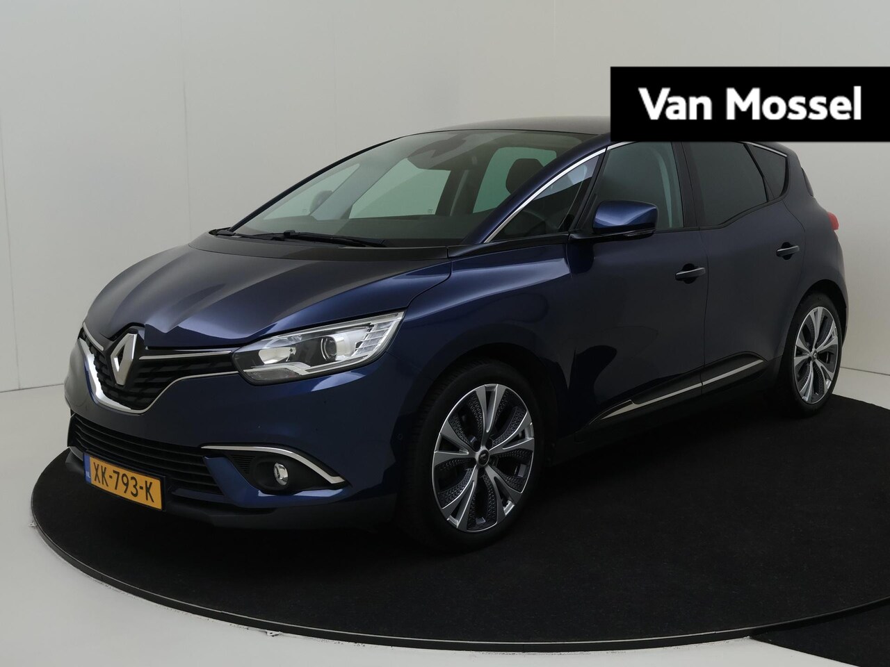 Renault Scénic - 1.3 TCe Intens Navigatie / Climate / Cruise  / Parkeersensoren V+A / Camera / Trekhaak - AutoWereld.nl