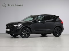 Volvo XC40 - 2.0 B4 Plus Black Edition / Panoramadak / Stoel en stuurverwarming / Trekhaak / Keyless /