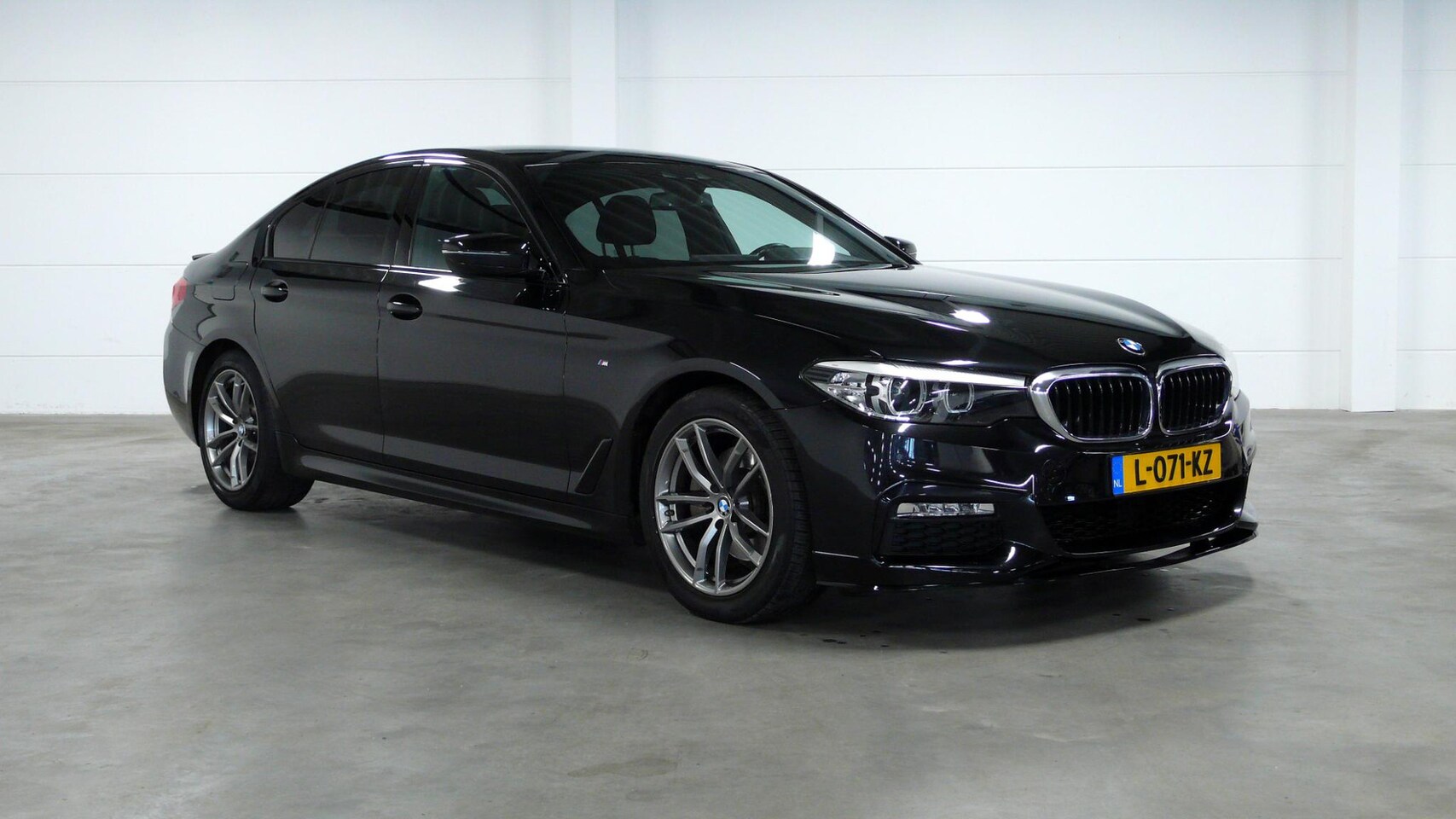 BMW 5-serie - 520i Executive M Sport 520i Executive | M-Sport | - AutoWereld.nl