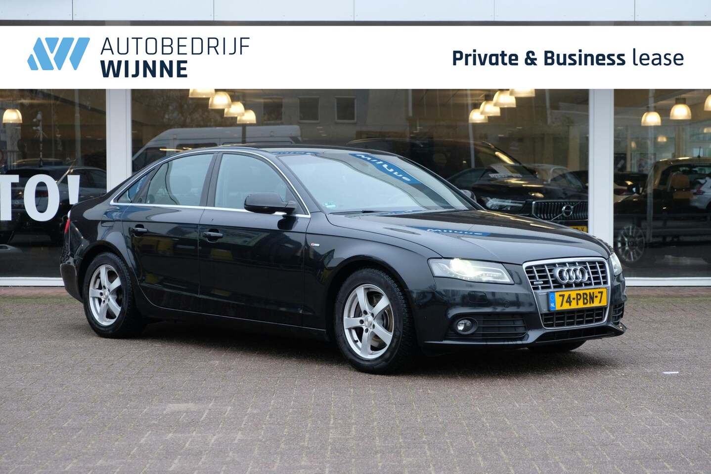 Audi A4 Limousine - 2.0 TFSi 211pk Quattro S-Tronic Pro Line S | Navi | 19" velgen | Zomer + Winterbanden - AutoWereld.nl