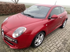 Alfa Romeo MiTo - 1.4 T Distinctive Automaat Uniek Met nog maar 37.855 KM