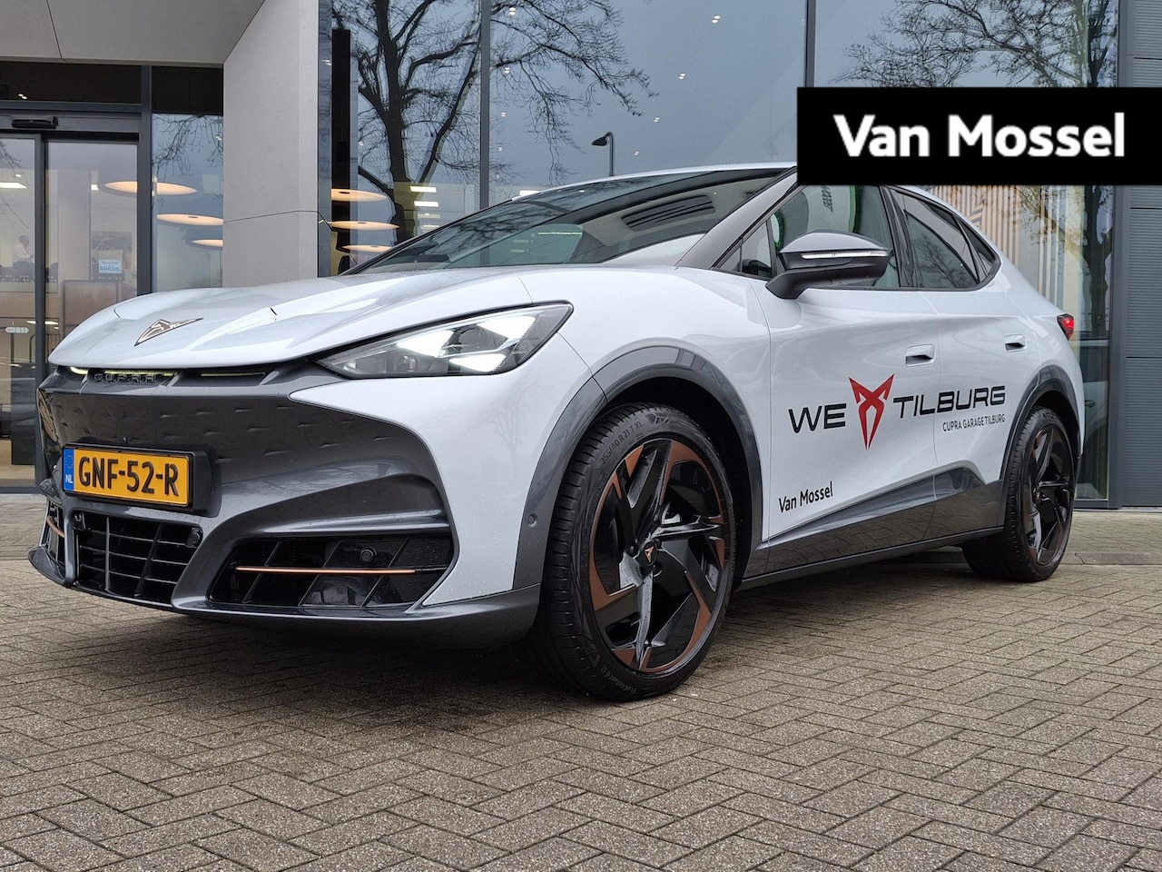 CUPRA Tavascan - VZ Adrenaline 82 kWh 250 kw/340 PK | 21 inch Velgen | White silver metallic - AutoWereld.nl