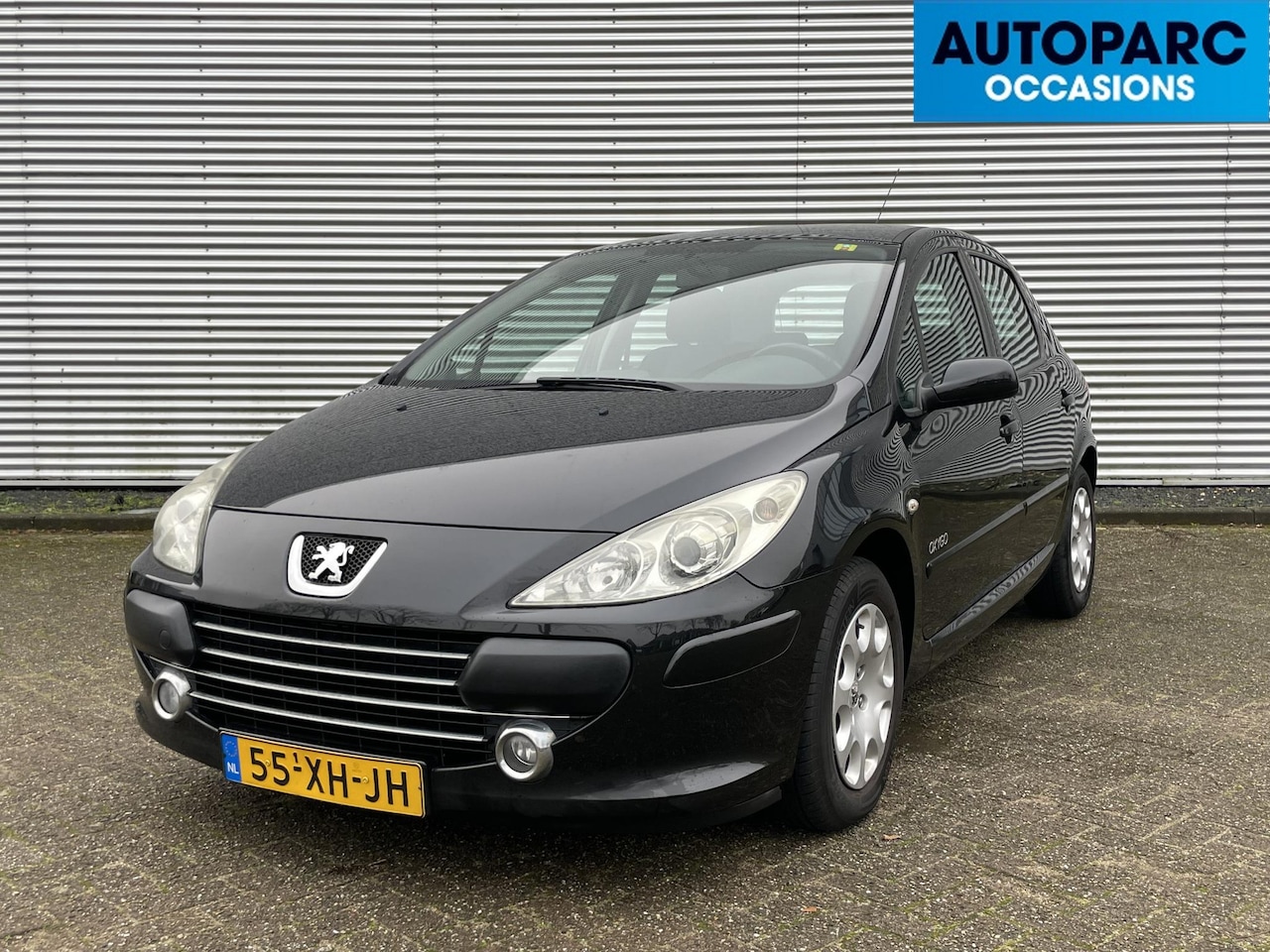 Peugeot 307 - 1.6-16V Oxygo CLIMA/AIRCO, 5 DEURS, NAP, RIJDT EN SCHAKELT ERG GOED. - AutoWereld.nl