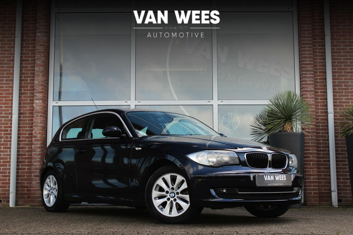 BMW 1-serie - 116i E81 Facelift Business Line | NL auto | Origineel | Sportstuur | Cruise-control | Clim - AutoWereld.nl