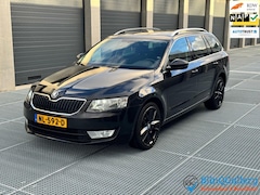 Skoda Octavia Combi - 1.6 TDI |Pano|Camera|Stoelverw|Automaat