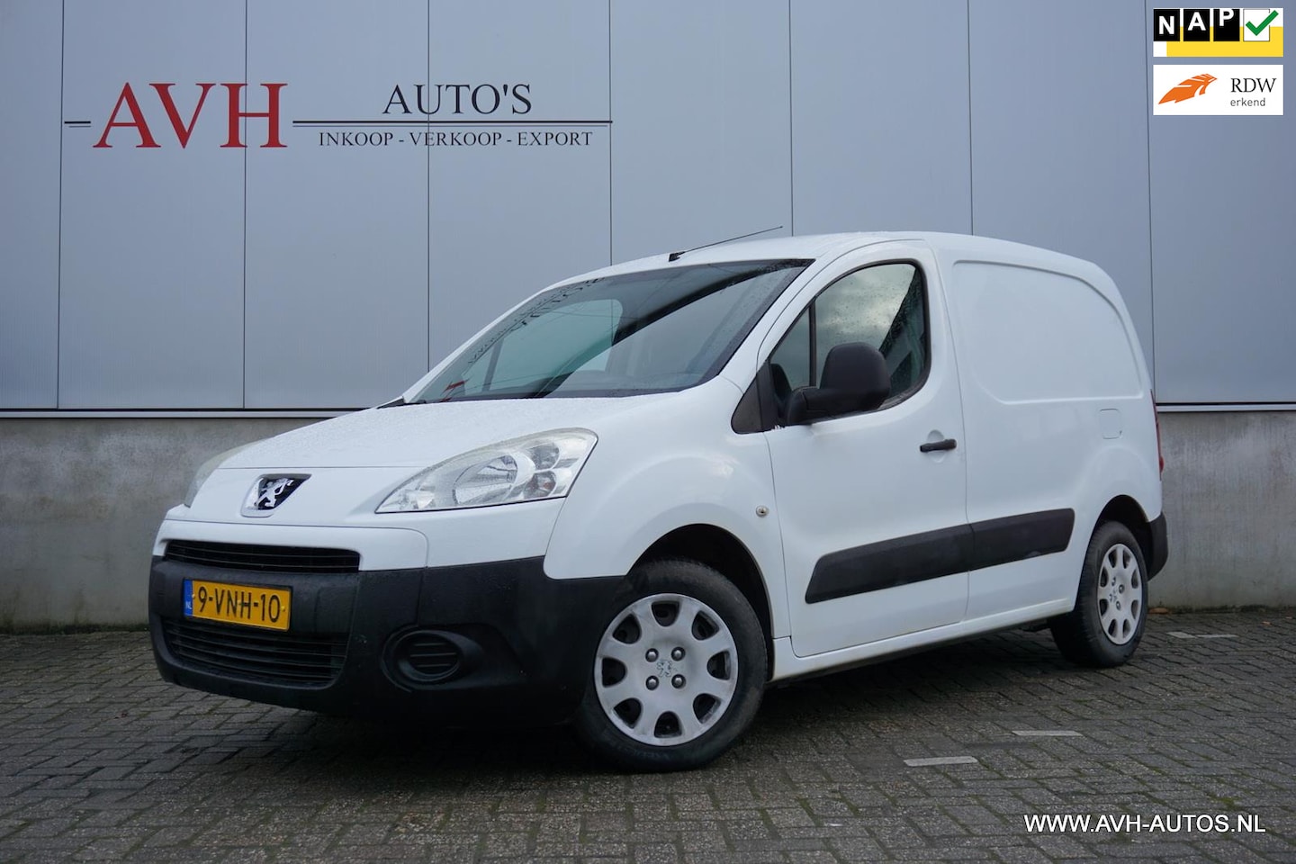 Peugeot Partner - 120 1.6 HDI L1 XT 120 1.6 HDI L1 XT - AutoWereld.nl