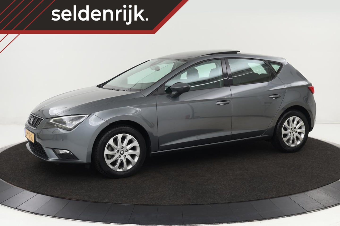 Seat Leon - 1.4 TSI X-PERIENCE Connect | Panoramadak | Leder | Stoelverwarming | Adaptive cruise | Car - AutoWereld.nl