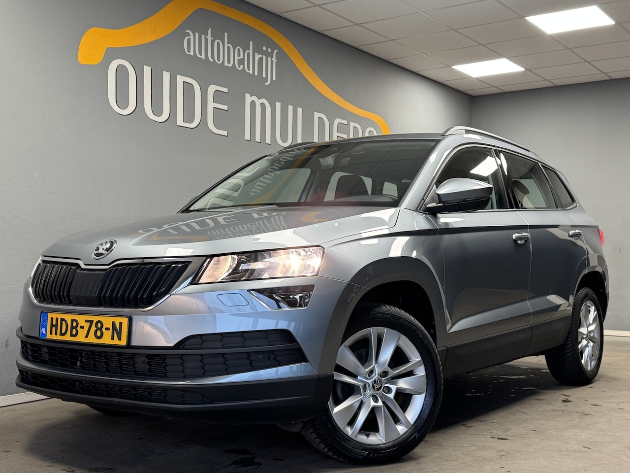 Skoda Karoq - 1.5 TSI ACT Achteruitrijcamera/Stoelverwarming/CarPlay - AutoWereld.nl