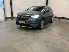 Opel Grandland X - 1.2 Turbo Innovation Agr stoel/ Lederenbekleding/ Navigatie/ winterpakket