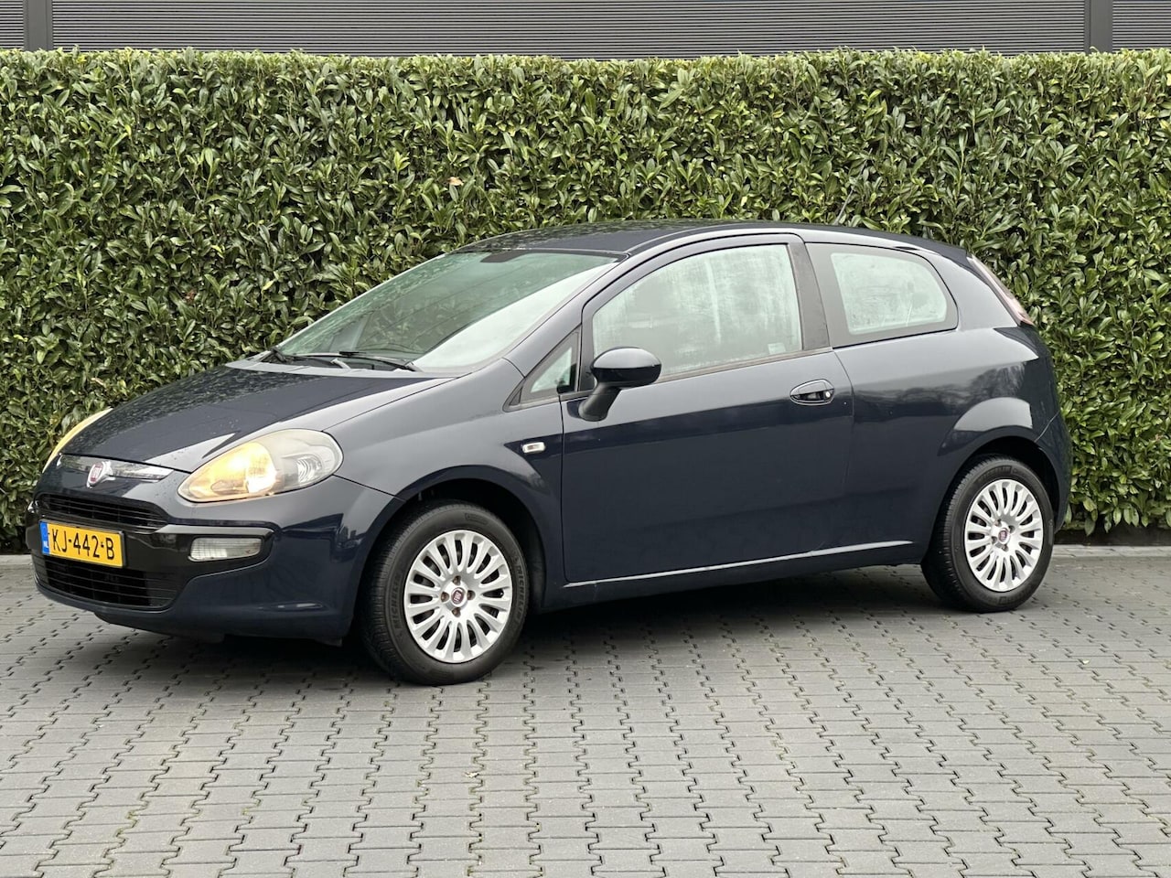 Fiat Punto Evo - 1.2 Pop 1.2 Pop, INRUILKOOPJE, AIRCO, APK, MULTIFUNTIONEEL STUUR, ELEKTRISCHE RAMEN - AutoWereld.nl