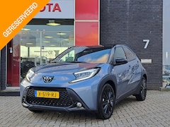 Toyota Aygo X - PREMIUM APPLE/ANDROID JBL 18"LMV STOELVERWARMING KEYLESS NAVI PARK-SENSOREN LED-PAKKET NL