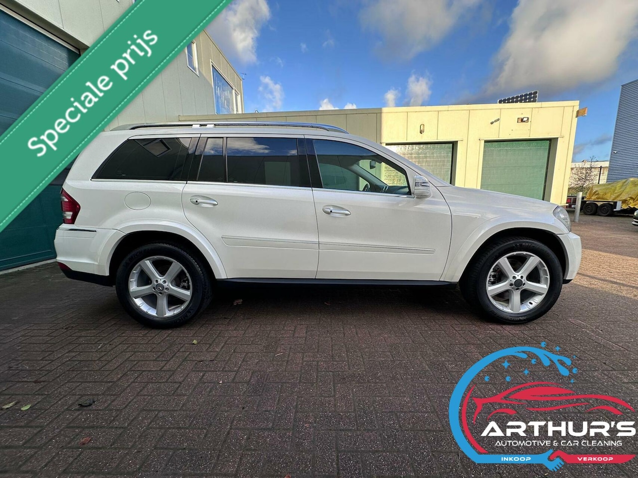 Mercedes-Benz GL-klasse - 500 7 Persoons Bouwjaar 2011 Nieuwe APK - AutoWereld.nl