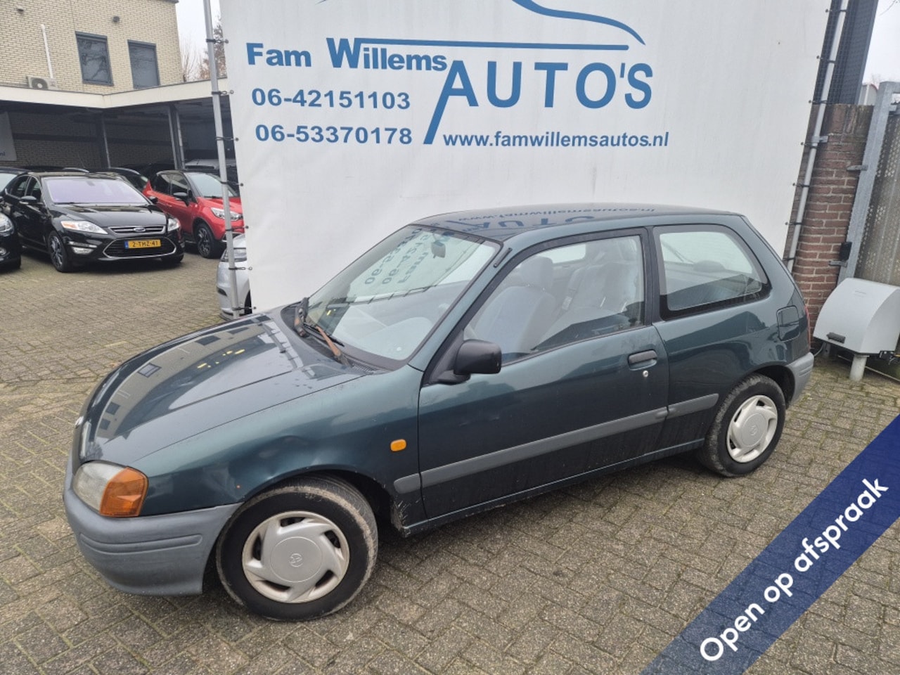 Toyota Starlet - 1.3-16V XLi Automaat - AutoWereld.nl