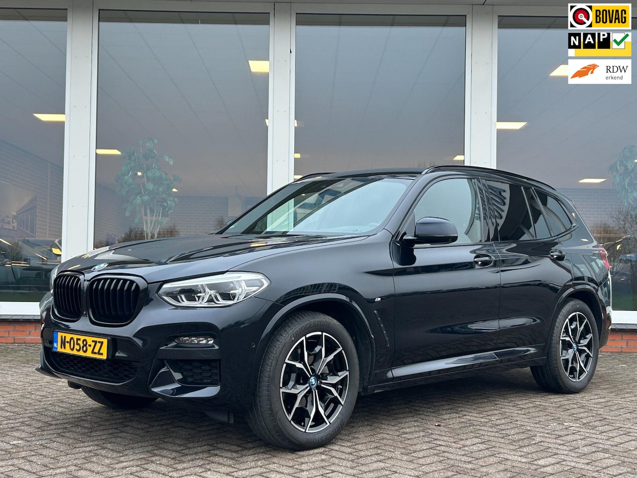 BMW X3 - XDrive20i High Executive - M-Sport - AutoWereld.nl