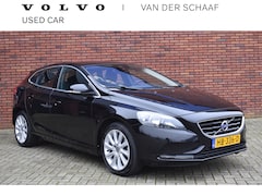 Volvo V40 - T3 153PK Automaat Momentum | Business Pack Connect | Trekhaak | 17 inch velgen