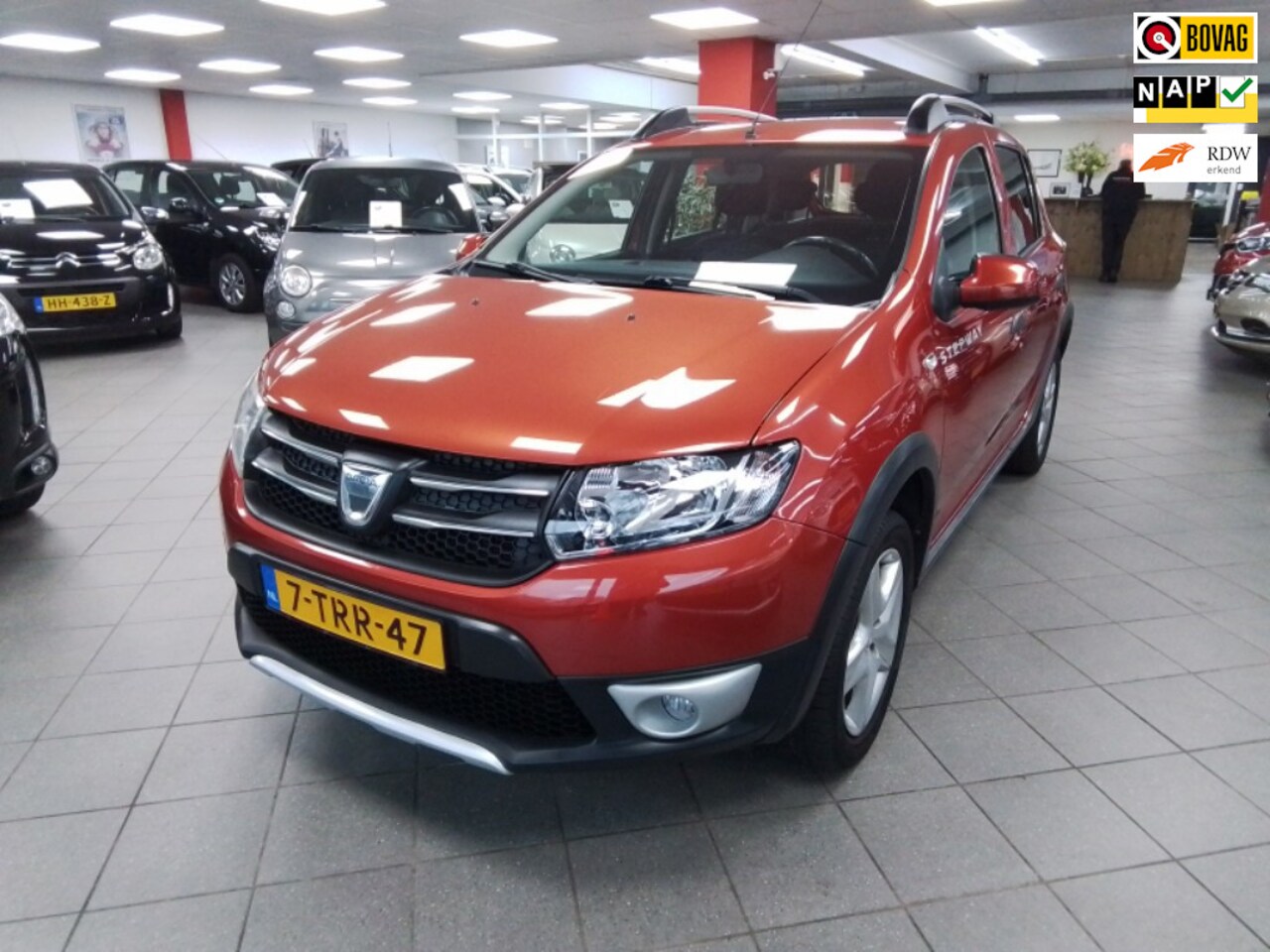 Dacia Sandero Stepway - 0.9 TCe Lauréate - AutoWereld.nl