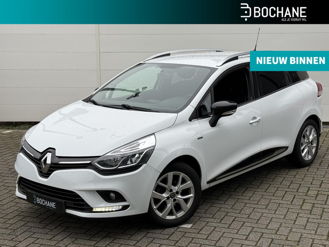 Renault Clio Estate - 0.9 TCe Limited | Parkeersensoren | Navi | NAP | Dealer Onderhouden! - AutoWereld.nl