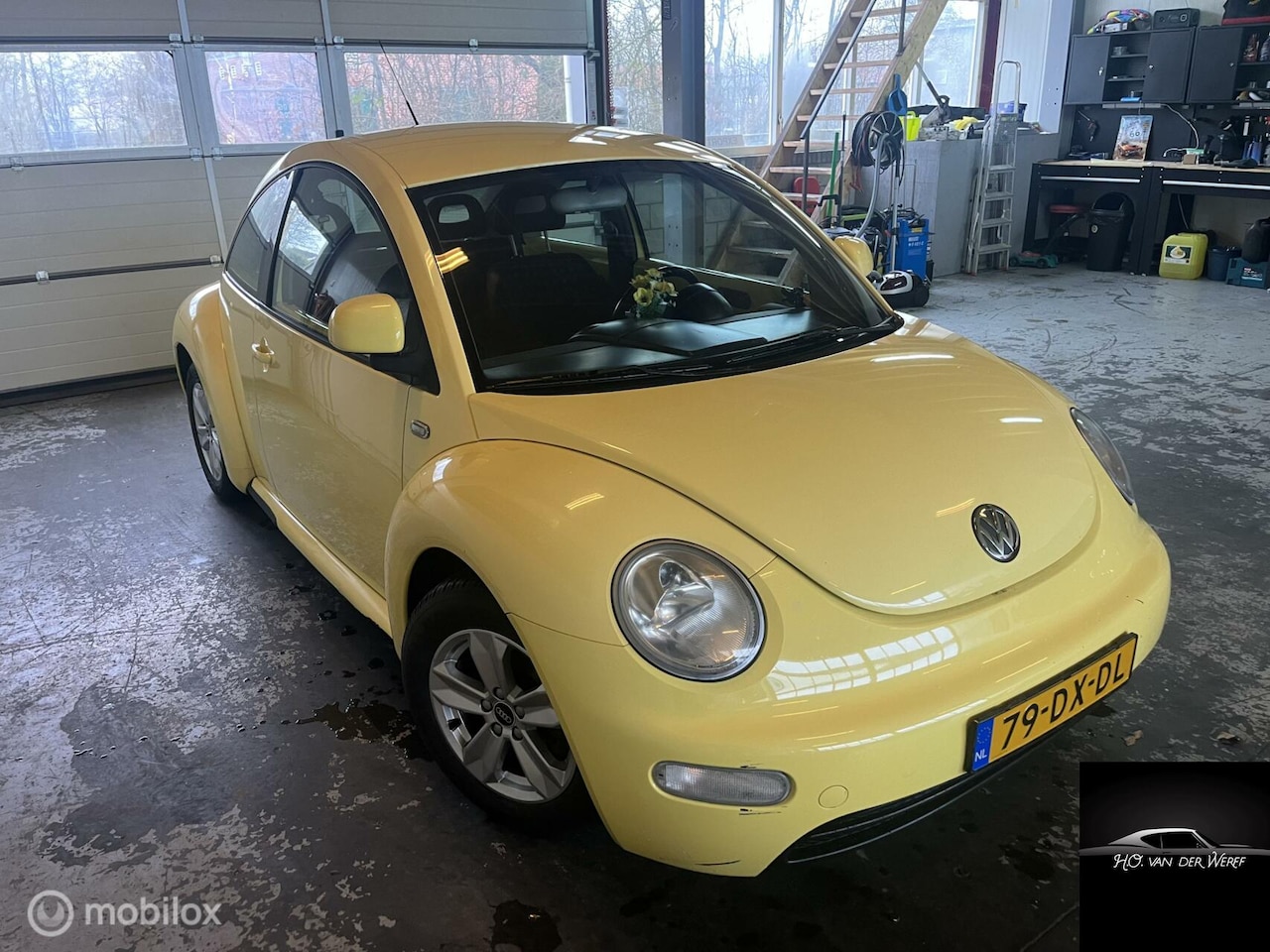 Volkswagen New Beetle - 2.0 Highline 2.0 Highline - AutoWereld.nl