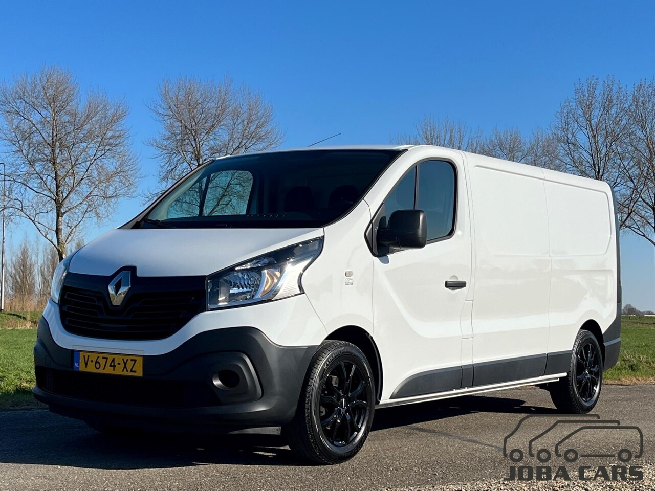 Renault Trafic - 1.6 DCI 125 pk L2/H1 Bestel 2019 157.144 km - AutoWereld.nl