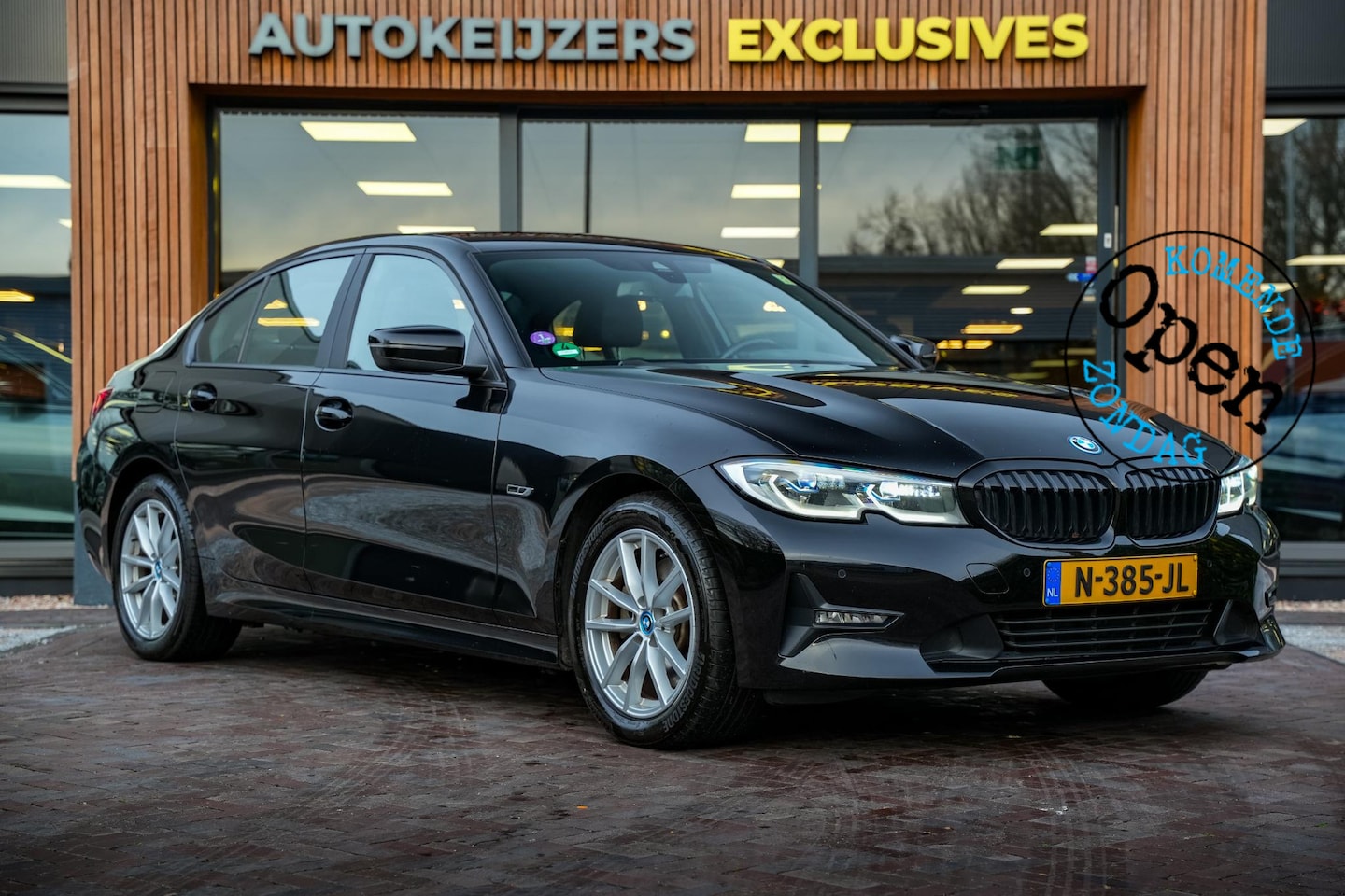 BMW 3-serie - 320e Business Edition Plus Keyless Leder Stoelverw. DAB+ PDC LED 17”LM - AutoWereld.nl