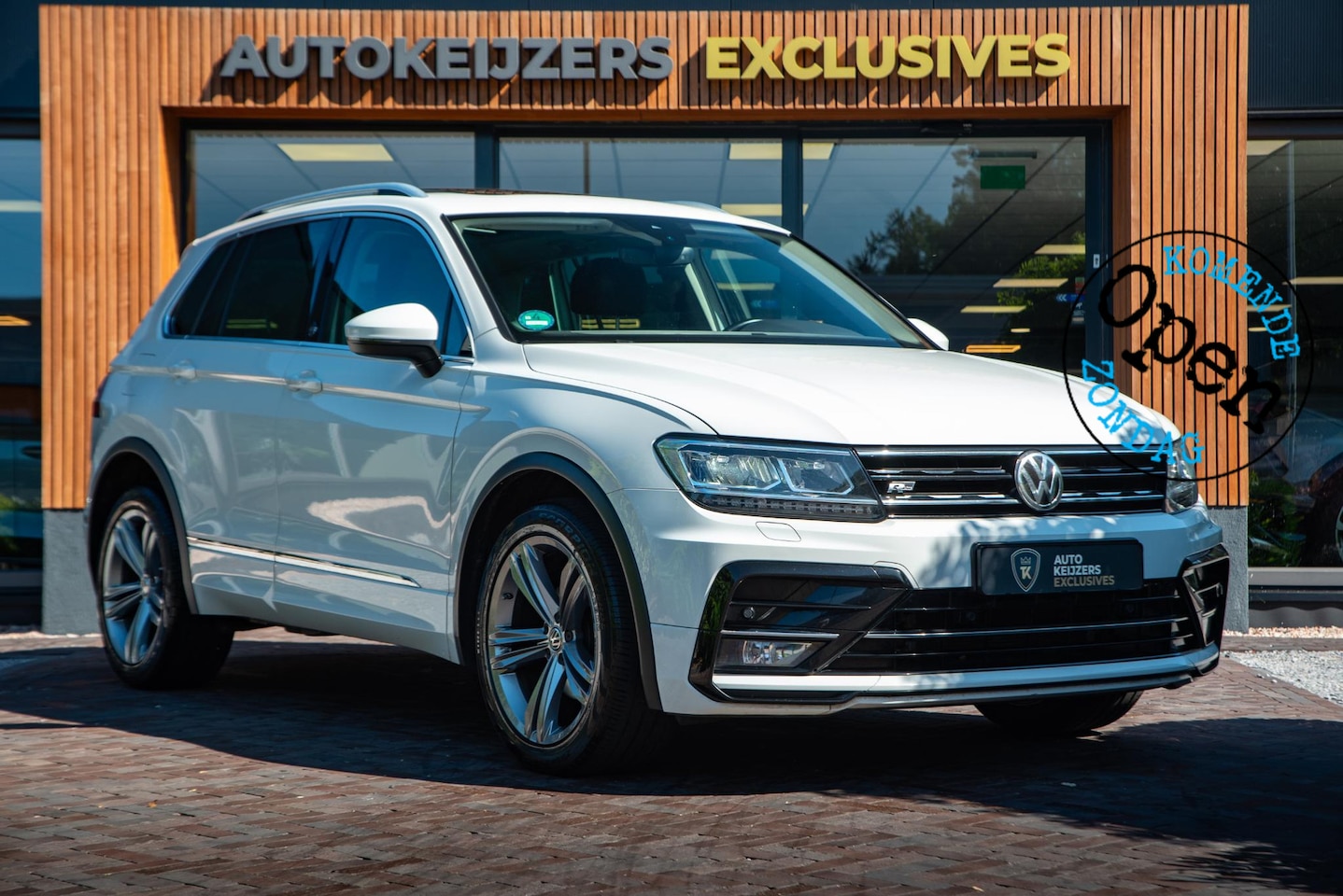 Volkswagen Tiguan - 2.0 TDI Highline Business R 4Motion Panoramadak Stoelverw. - AutoWereld.nl