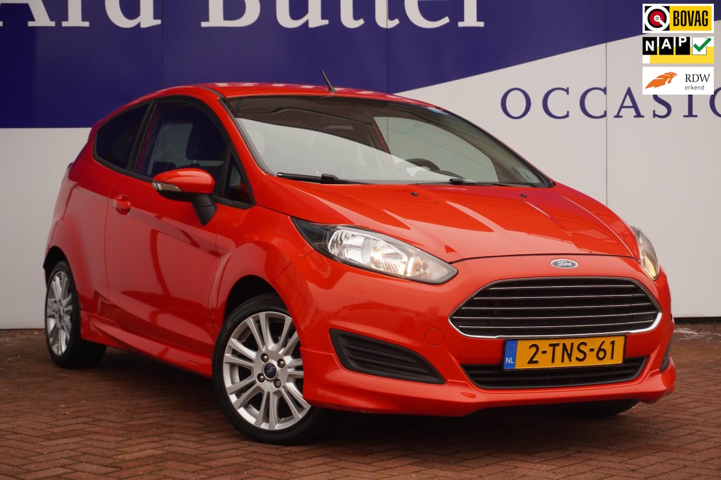 Ford Fiesta - 1.0 EcoBoost Hot Hatch / 101PK / Navigatie / Cruise / Airco / 16"LMV / = 2 EIGENAAR !! - AutoWereld.nl