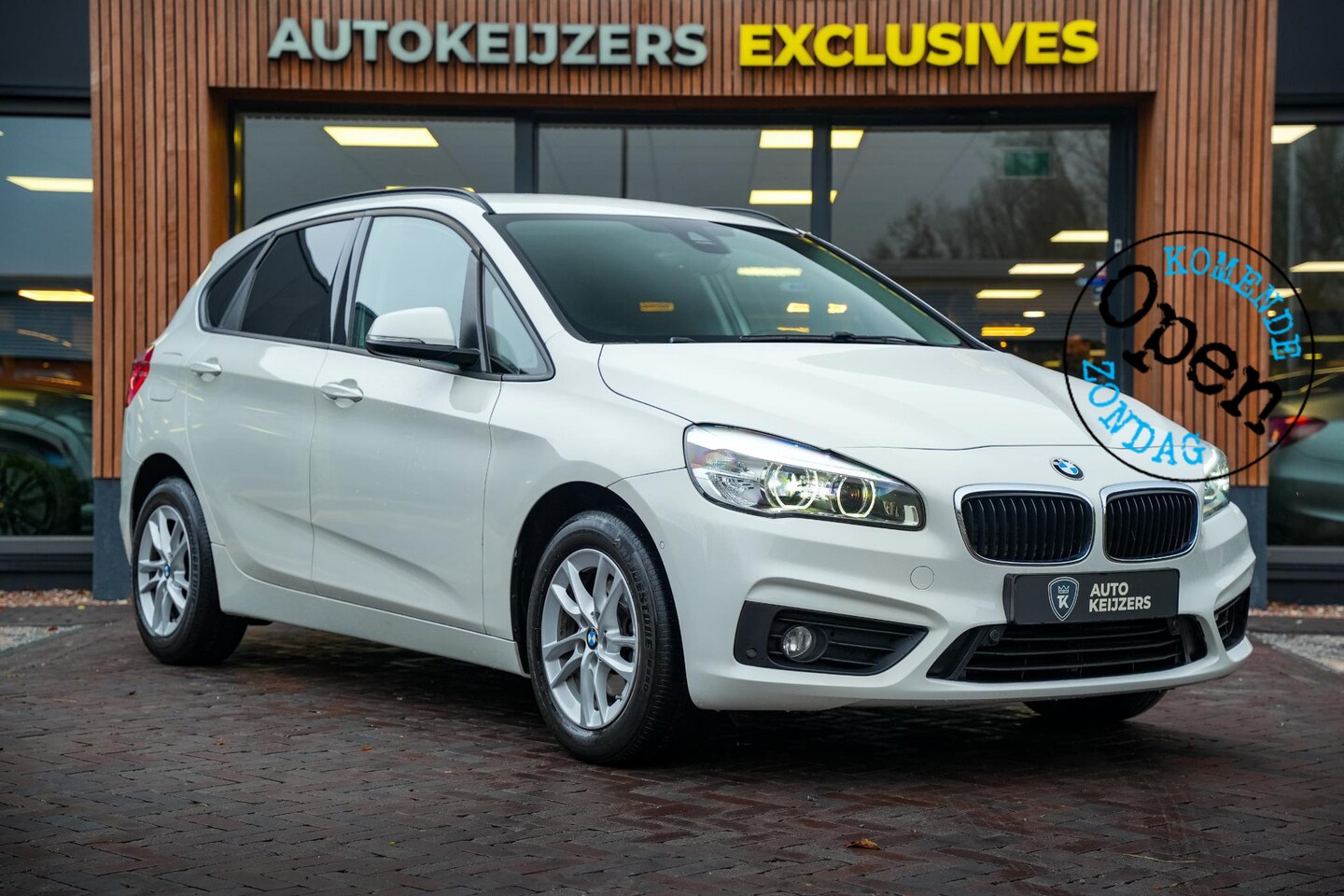 BMW 2-serie Active Tourer - 218i Cruise Navigatie Stoelverw. PDC LED - AutoWereld.nl