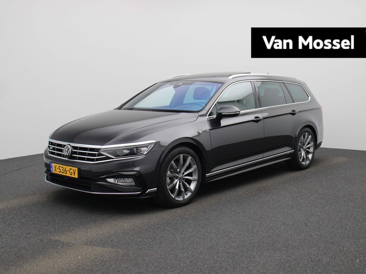 Volkswagen Passat Variant - 1.5 TSI R-Line Business | Automaat | Panorama Dak | Leder | Stoelverwarming | Camera | par - AutoWereld.nl