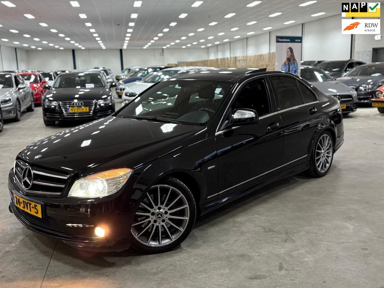 Mercedes-Benz C-klasse - 350 Elegance 4-Matic / PANORAMADAK / SUPER GELUID - AutoWereld.nl