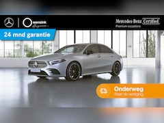 Mercedes-Benz A-klasse - 180 AMG Line | Achteruitcamera | Lederen bekleding | 19" lichtmetalen velgen | Keyless | S