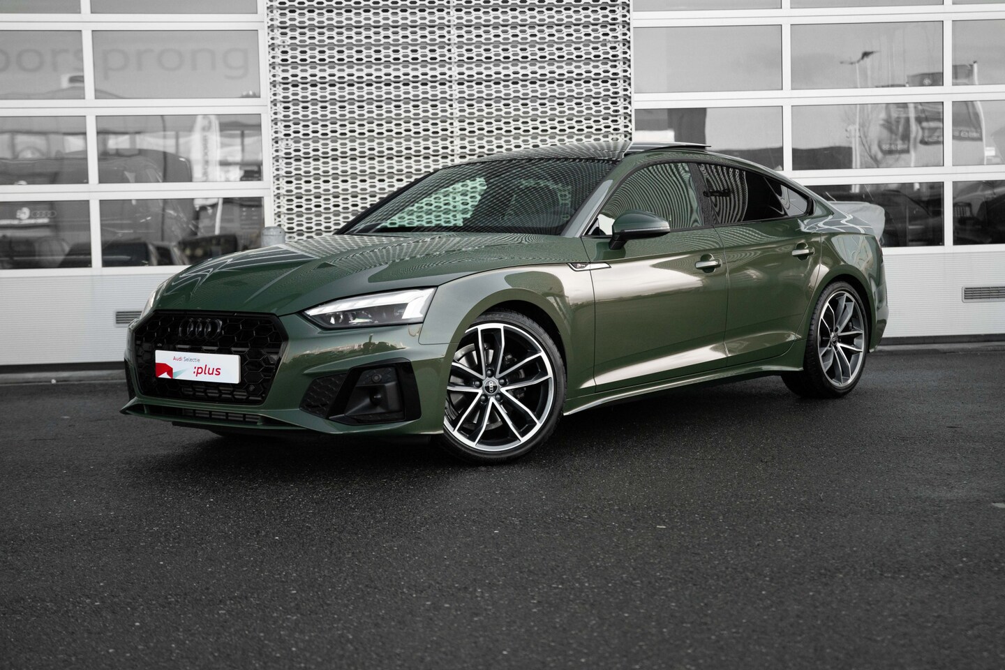 Audi A5 Sportback - 35 TFSI 150pk S edition Competition | Panoramadak | Achteruitrijcamera | Dodehoekdetectie - AutoWereld.nl