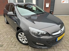 Opel Astra Sports Tourer - 1.4 Turbo Blitz / PDC / NAP / Cruise / Navi / Airco