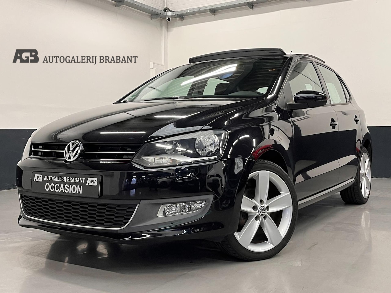 Volkswagen Polo - 1.2 TSI Highline pano/Pdc/Cruise/Carplay - AutoWereld.nl