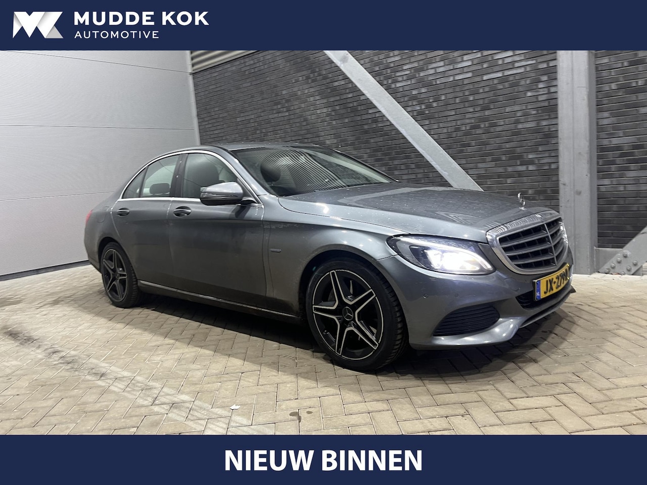 Mercedes-Benz C-klasse - 350 e Lease Edition | PHEV | Luchtvering | 18 Inch | Navigatie | Stoelverlengers - AutoWereld.nl