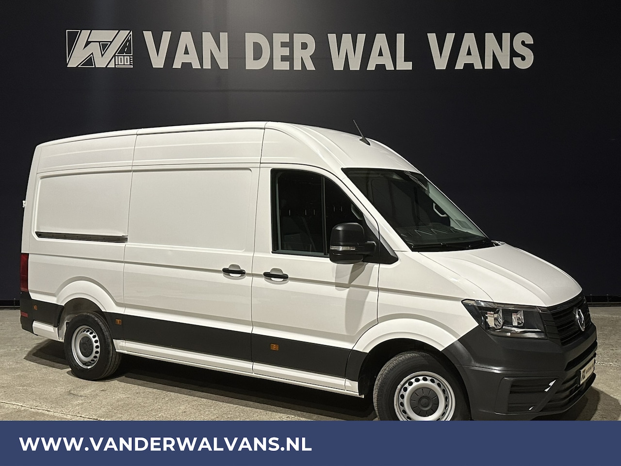 Volkswagen Crafter - 2.0 TDI 141pk **BPM VRIJ voor de Ondernemer** L3H2 Euro6 Airco | Camera | Apple Carplay An - AutoWereld.nl