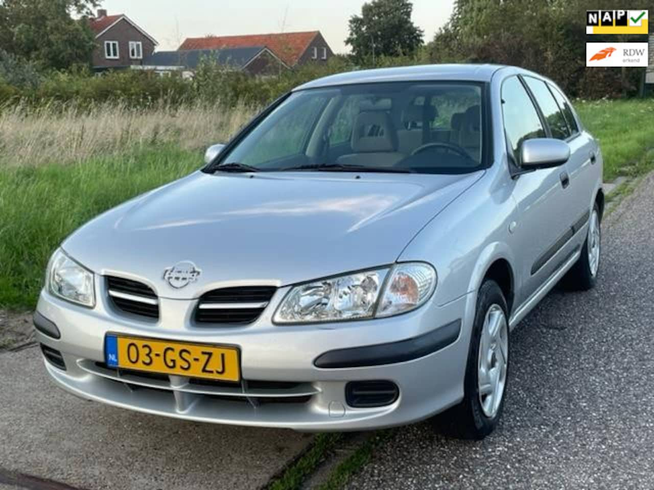 Nissan Almera - 1.5 Comfort 5-Drsa Stuurbekrachtiging Airco Elect pakket Audio/CD ABS Colorpakket EBD Deal - AutoWereld.nl