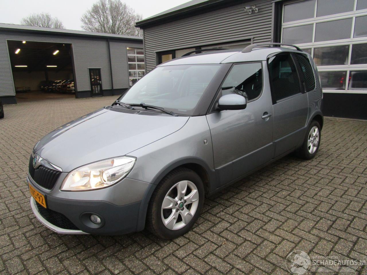 Skoda Roomster - 1.2 TSI Dynamic automaat (motorstoring) - AutoWereld.nl